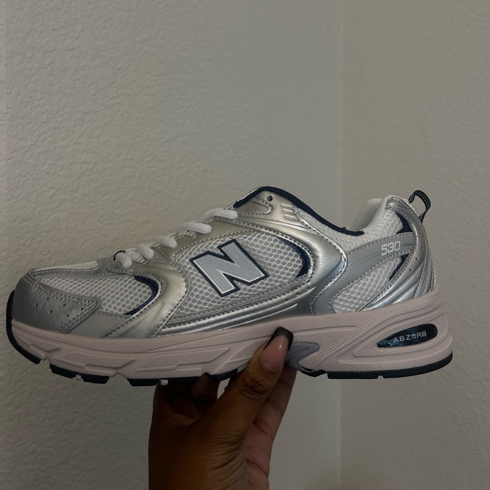 New Balance 530 Sneakers